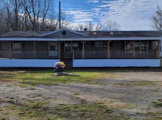 215 Houlton St, Patten, ME 04765