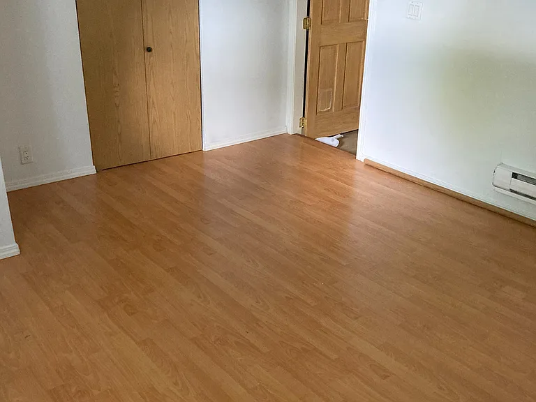 1448 E 37th Ave — Photo 7