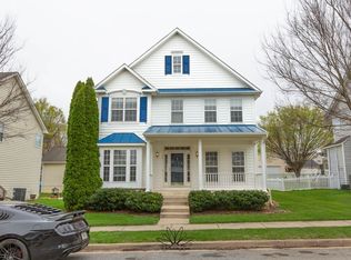 341 Bullskin St, Charles Town, WV 25414