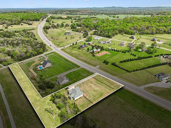 2nd image of 4615 Hartsville Pike