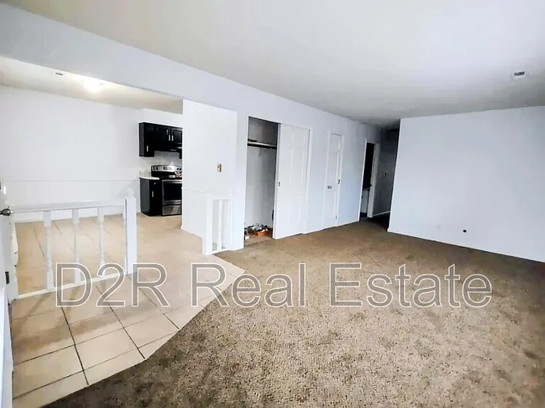 7819 Southfield Dr — Photo 6