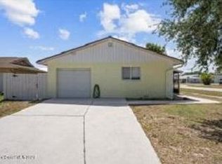 105 S Lee Ct, Merritt Island, FL 32952