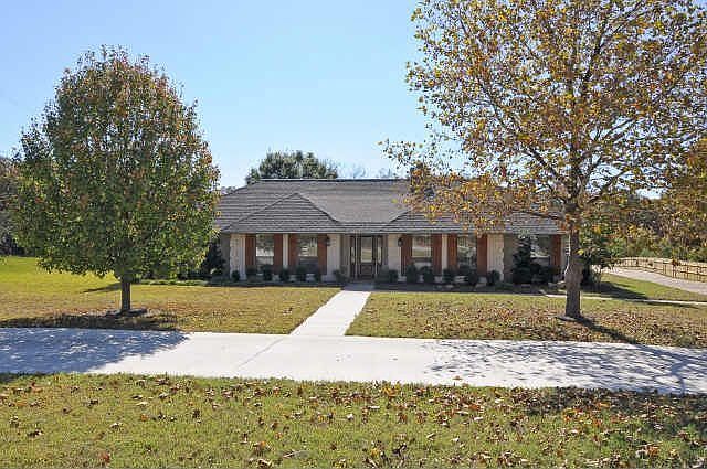 1st image of 1355 Cross Timber Dr