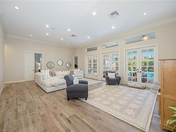 3rd image of 8137 Ronda CT