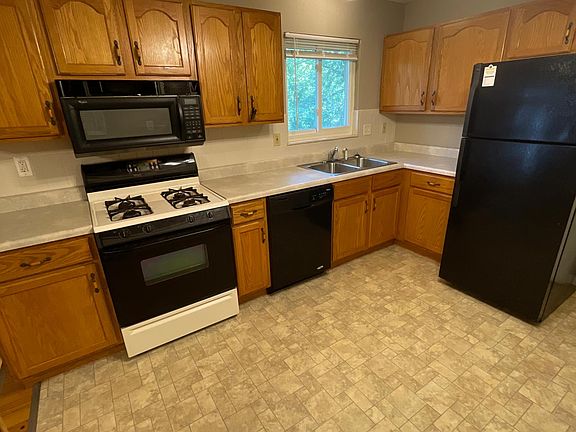 4th image of 6248 Silver Fox Dr