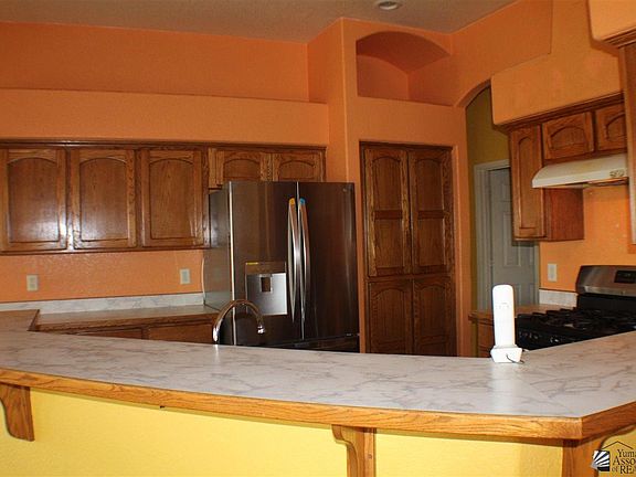 3rd image of 10583 E 39th Ln