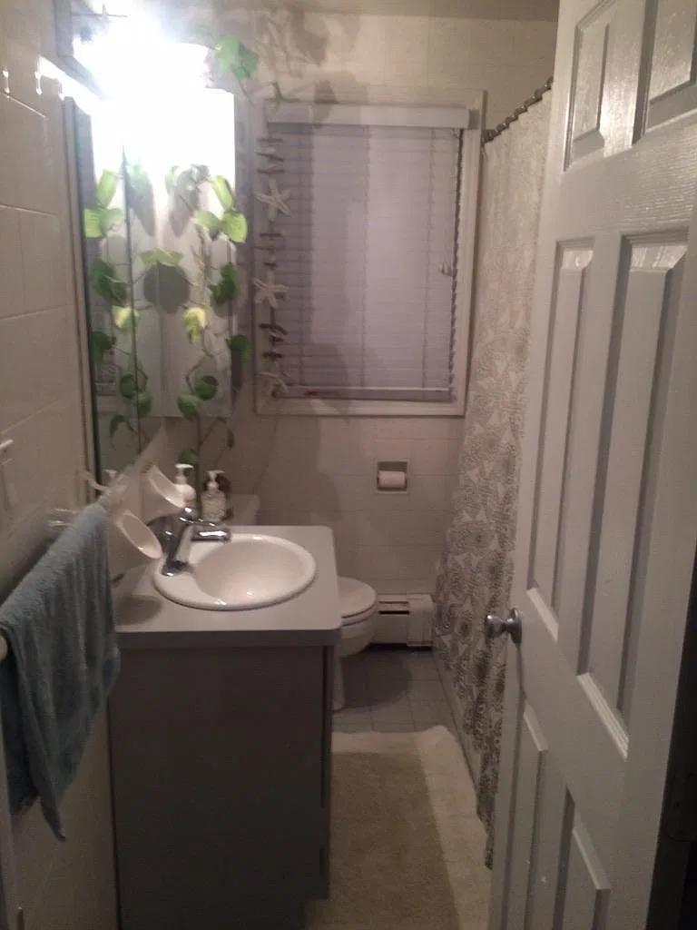 62 Oswego Ave — Photo 3