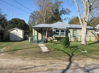305 Booth Ave, Cantonment, FL 32533