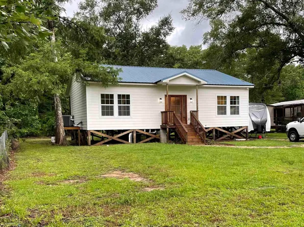 16701 Gunboat Landing Rd, Maurepas, LA 70449