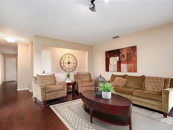 3rd image of 2020 Roundrock Trl