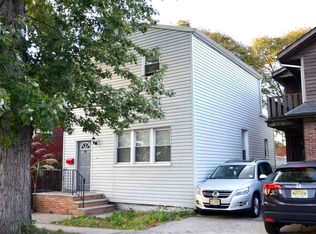14 W 47th St, Bayonne, NJ 07002