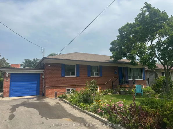 309 Queen Mary Dr, Oakville, ON L6K 3L5