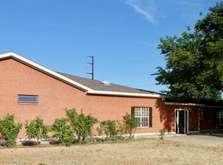 613 SW 15th St, Seminole, TX 79360