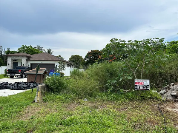 2630 NW 20th Avenue, Oakland Park, FL 33311