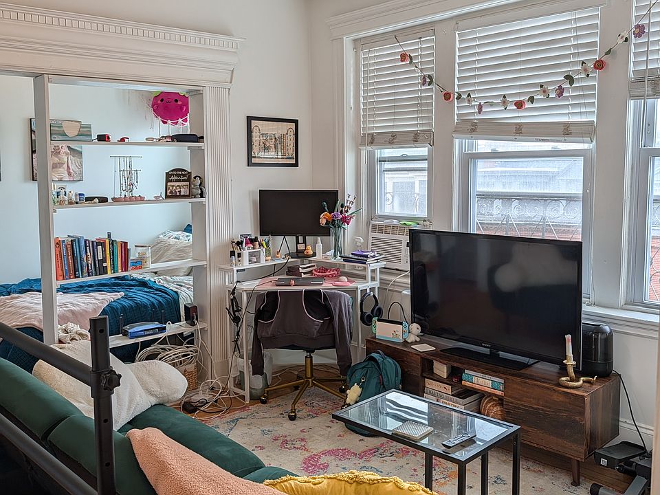 1st image of 46 W Newton St APT 18