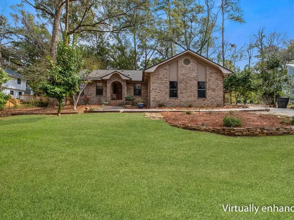 1521 Kessel Dr, Tallahassee, FL 32308