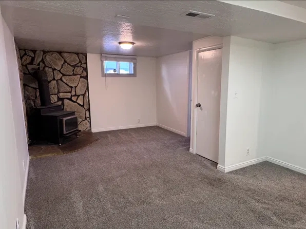 119 Ray St, Ogden, UT 84404