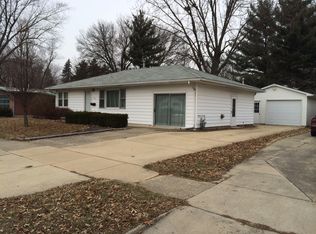 404 E Florida Ave, Urbana, IL 61801
