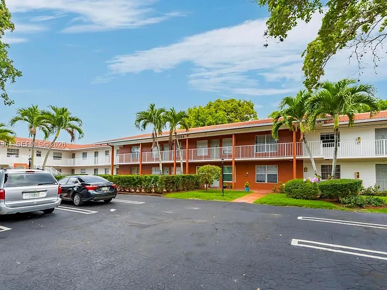 3100 Coral Springs Dr #2H — Photo 36