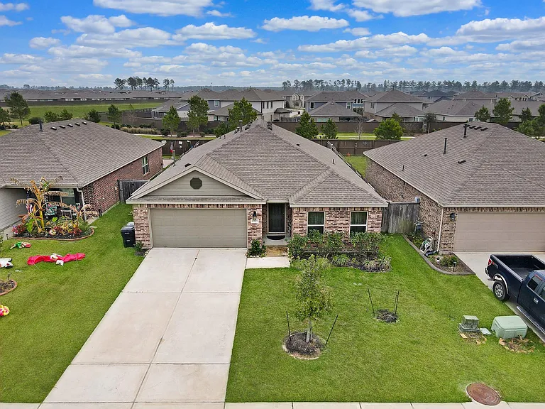 15127 Willow Tree Ln — Photo 37