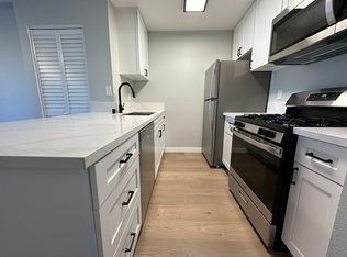 1400 Venice Blvd APT 207, Venice, CA 90291