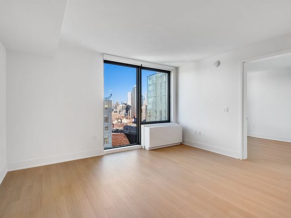 3rd image of 662 Pacific St #25F