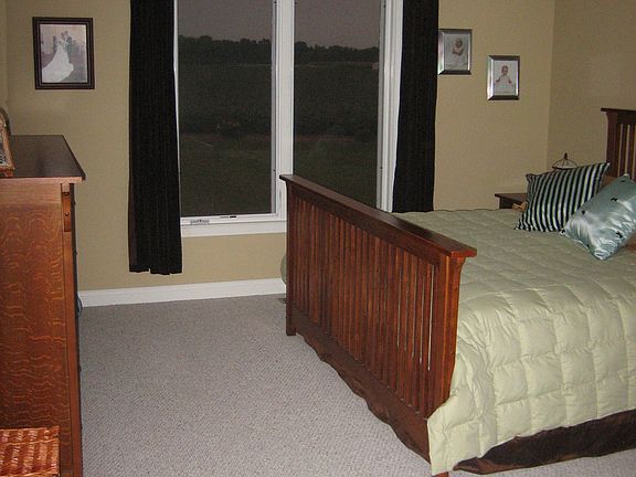 Master Suite 14x16 w/tray