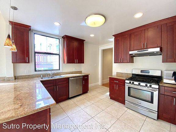 4th image of 3721 23rd St APT 4