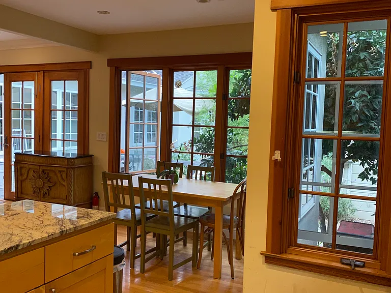 870 Creek Dr — Photo 5