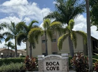 9539 Boca Cove Cir APT 105, Boca Raton, FL 33428