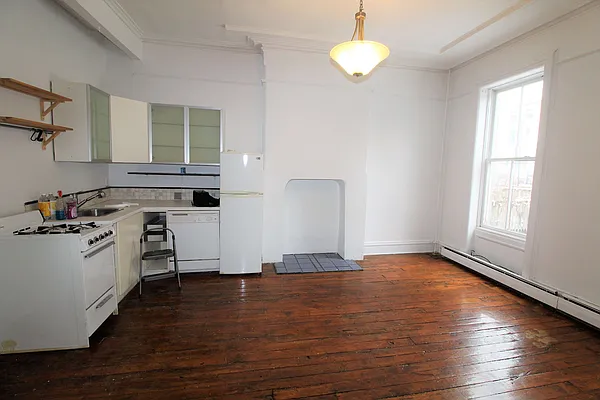 Rented by Compass | media 6