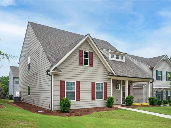 47 Ulsh Park Dr, Newnan, GA 30265