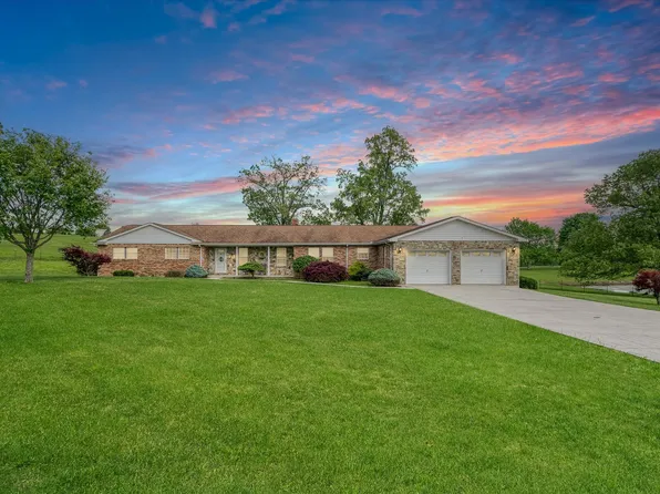 390 Lincoln St, Crossville, TN 38572