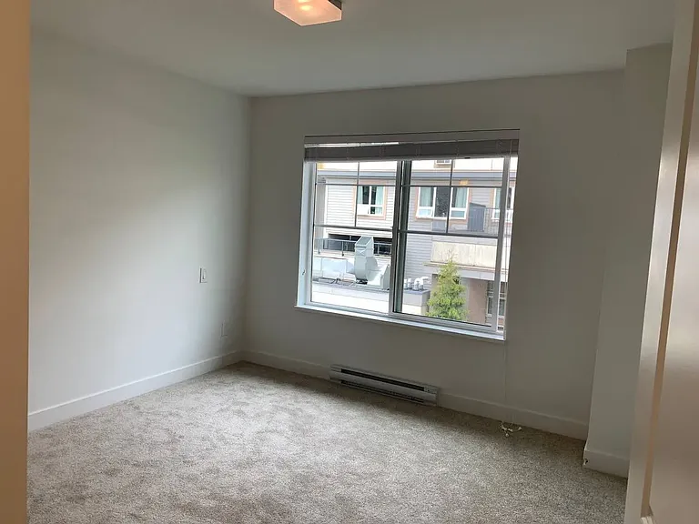 20487 65th Ave #5 — Photo 8
