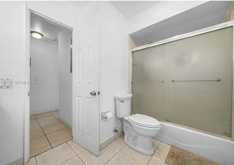 4306 Johnson St — Photo 11