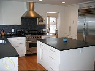 5th image of 3835 Pine Harbor Dr #1