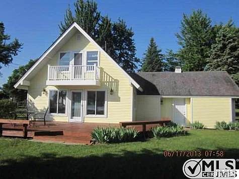 2nd image of 108 E Princess Dr