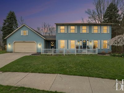 5394 Riverlook Dr NE, Comstock Park, MI, 49321