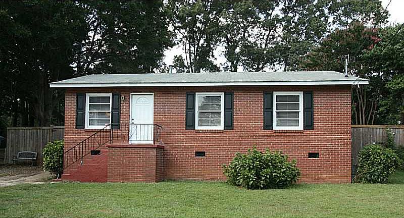 1st image of 210 Rockin Hill Dr SW
