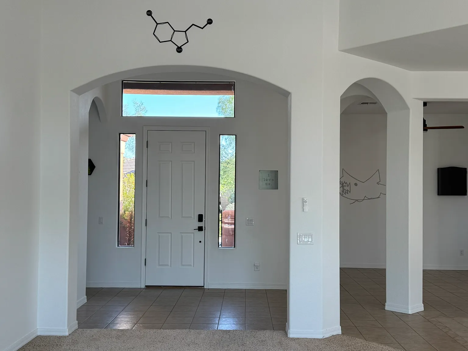 3 bed, 2169 sqft, $2,600 — Photo 4