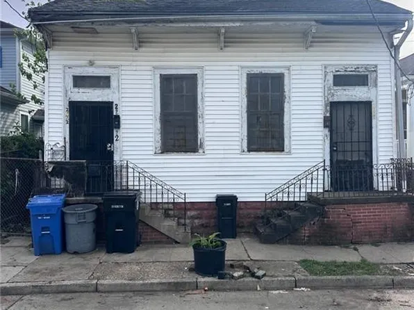 2222 Terpsichore St, New Orleans, LA 70113