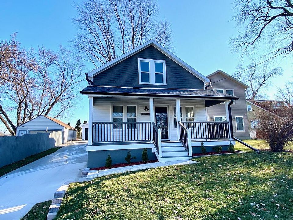 25621 South Wind Lake ROAD, Waterford, WI 53185 Zillow