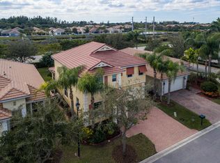 61 Mulberry Grove Rd, West Palm Beach, FL 33411