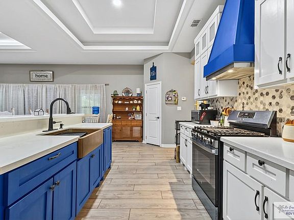 5th image of 33419 Kendall Ln