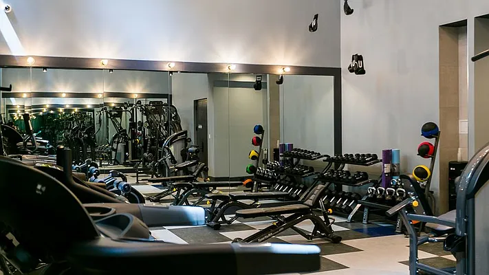 Rented by Nooklyn NYC LLC | media 51