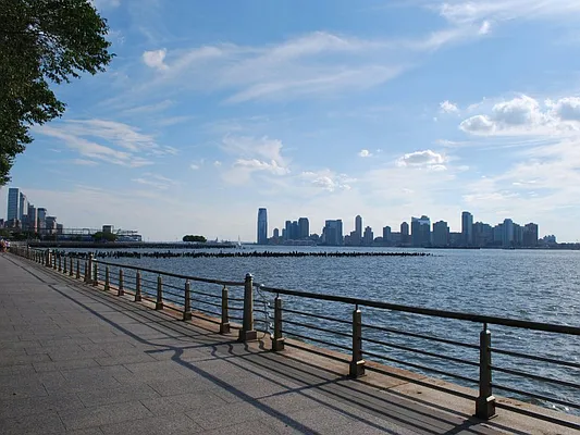 Sold by Sotheby's International Realty | media 21