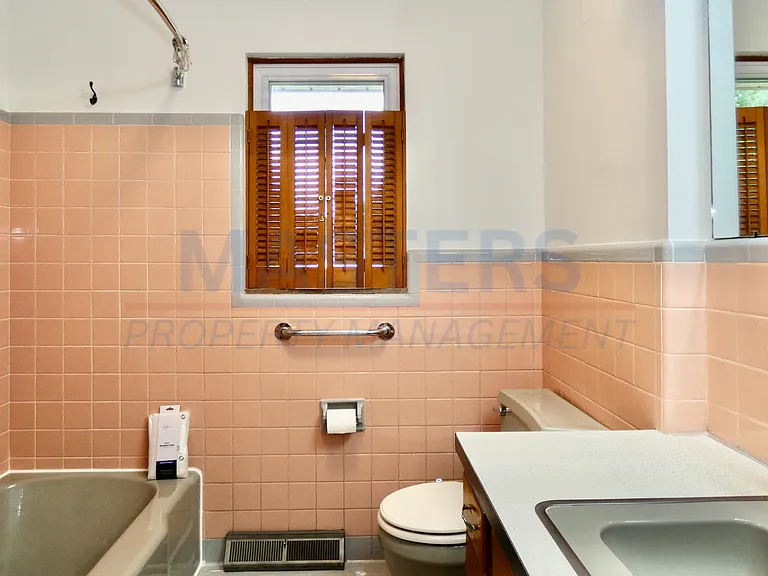 1028 Rosedale St — Photo 17