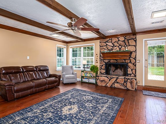 5th image of 10921 Ranchette Blvd