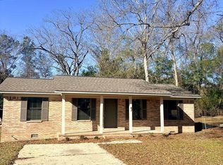 47 Fairview St, Evergreen, AL 36401