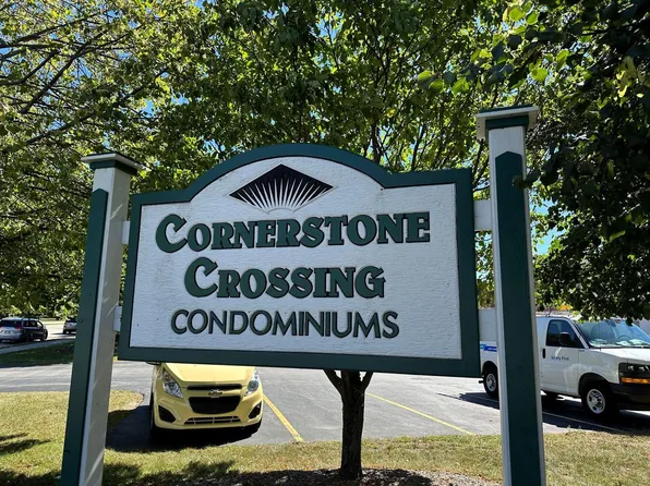 3243 South 92nd STREET #302, Milwaukee, WI 53227